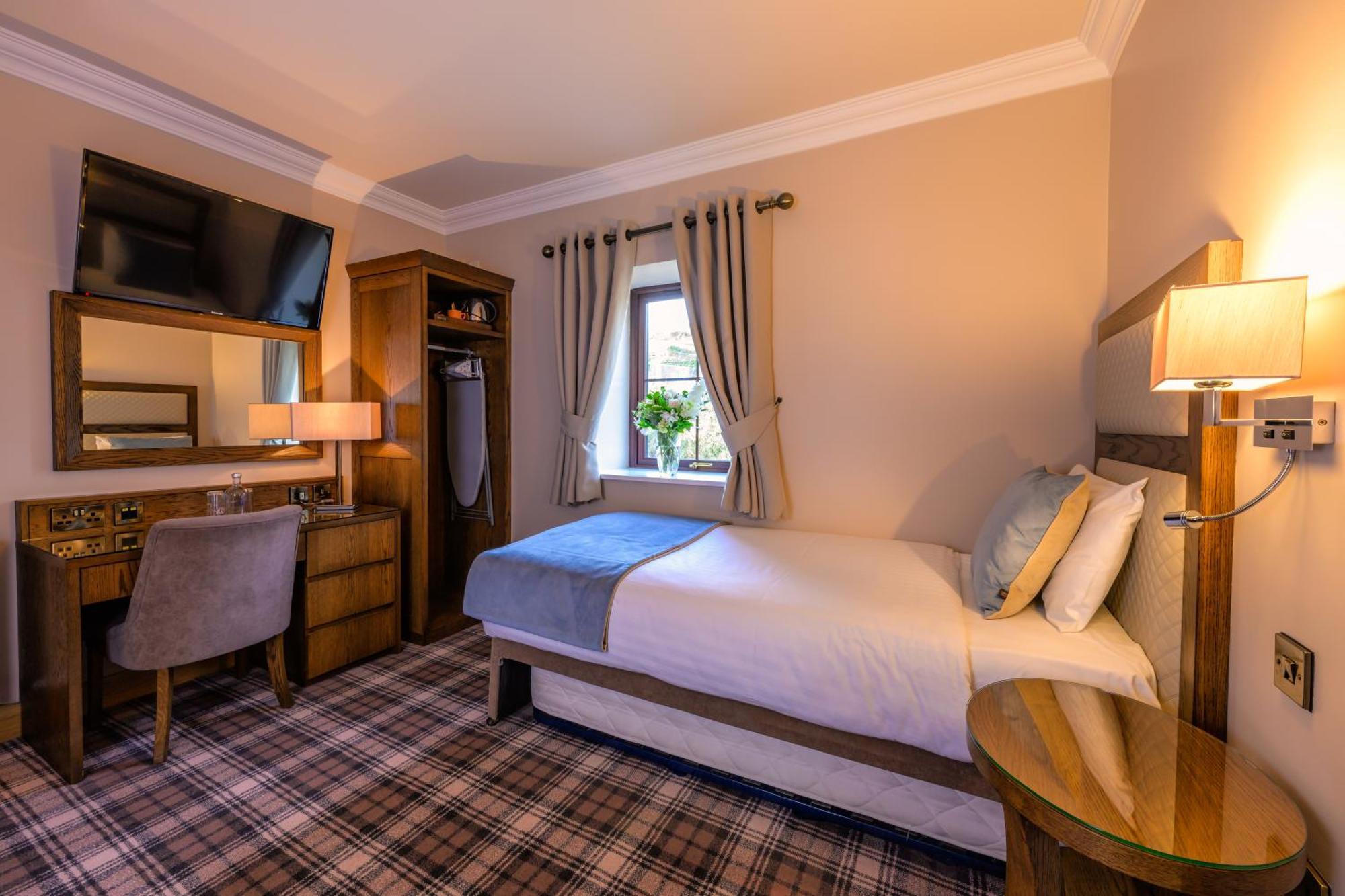 Flagstaff Lodge Newry Buitenkant foto